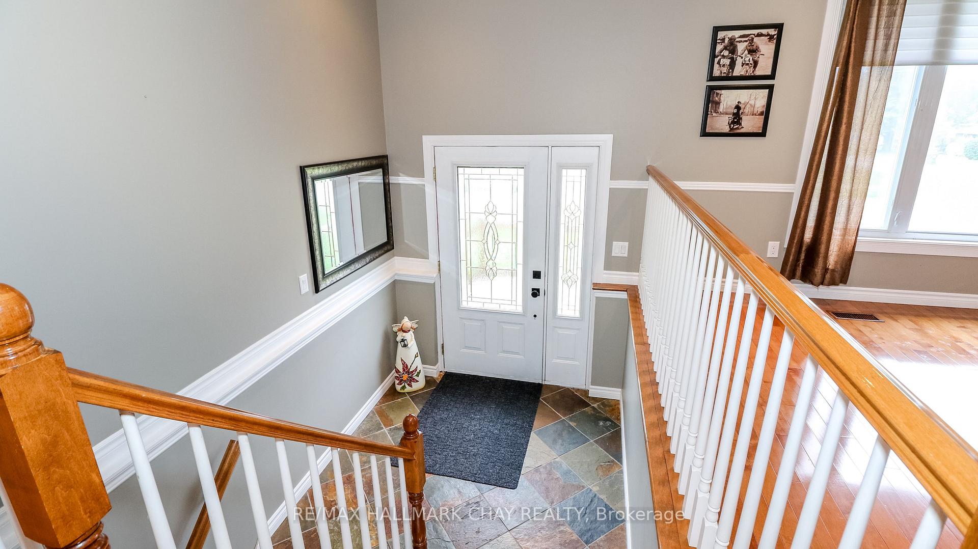 Photo 5 of 250 Superior Street, Clearview, Stayner — HOMEH