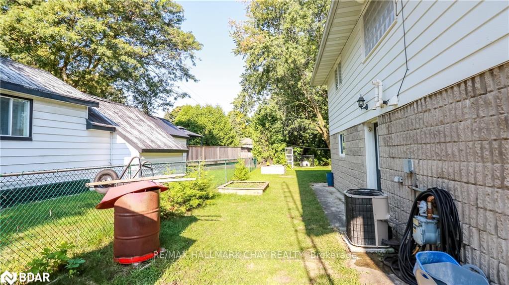 Photo 45 of 250 Superior Street, Clearview, Stayner — HOMEH