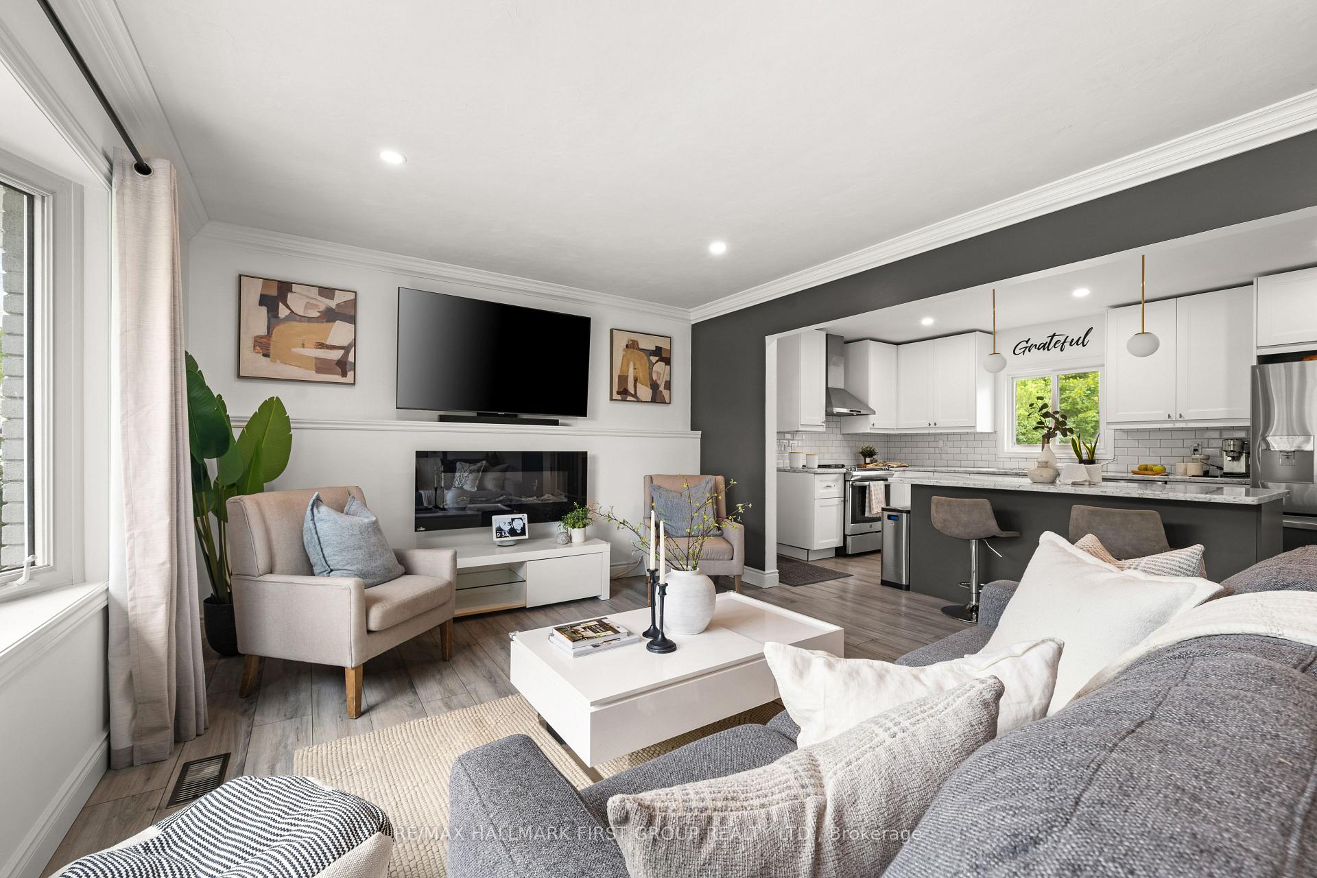 Photo 8 of 6 Orchard Avenue, Cobourg — HOMEH