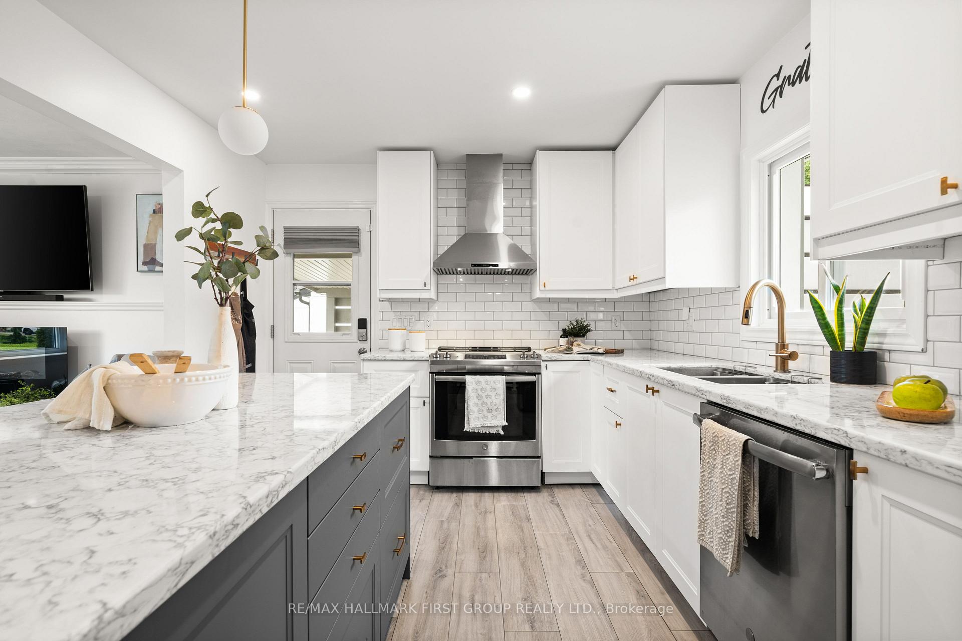 Photo 12 of 6 Orchard Avenue, Cobourg — HOMEH