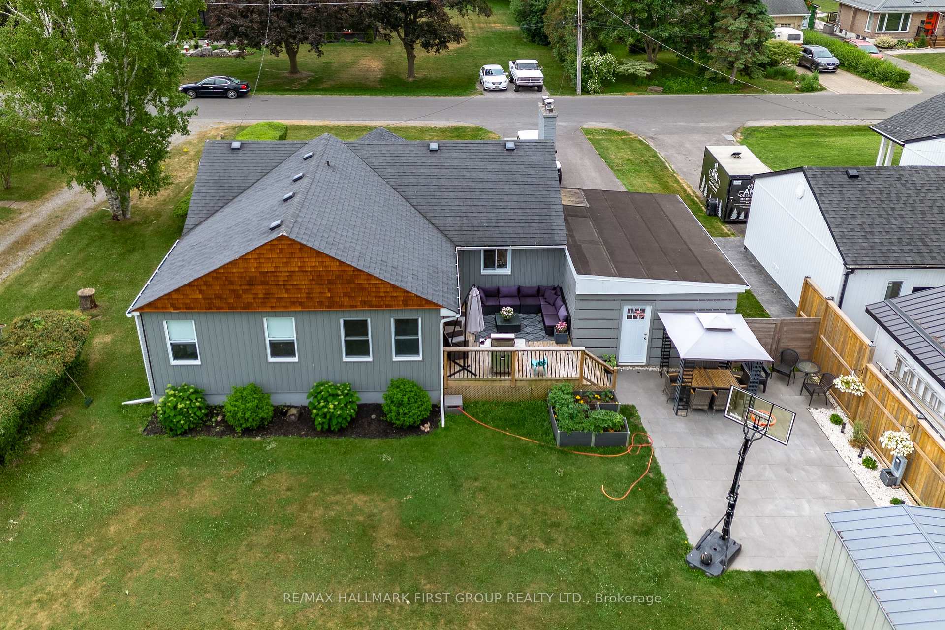 Photo 37 of 6 Orchard Avenue, Cobourg — HOMEH
