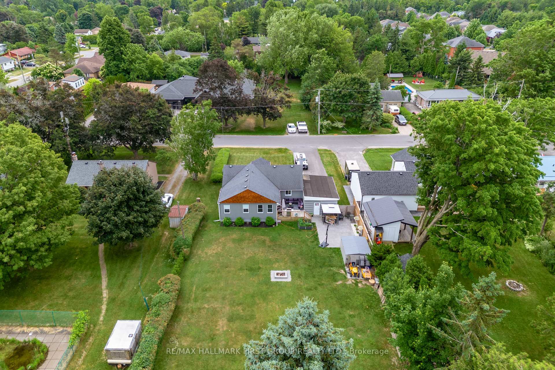 Photo 38 of 6 Orchard Avenue, Cobourg — HOMEH