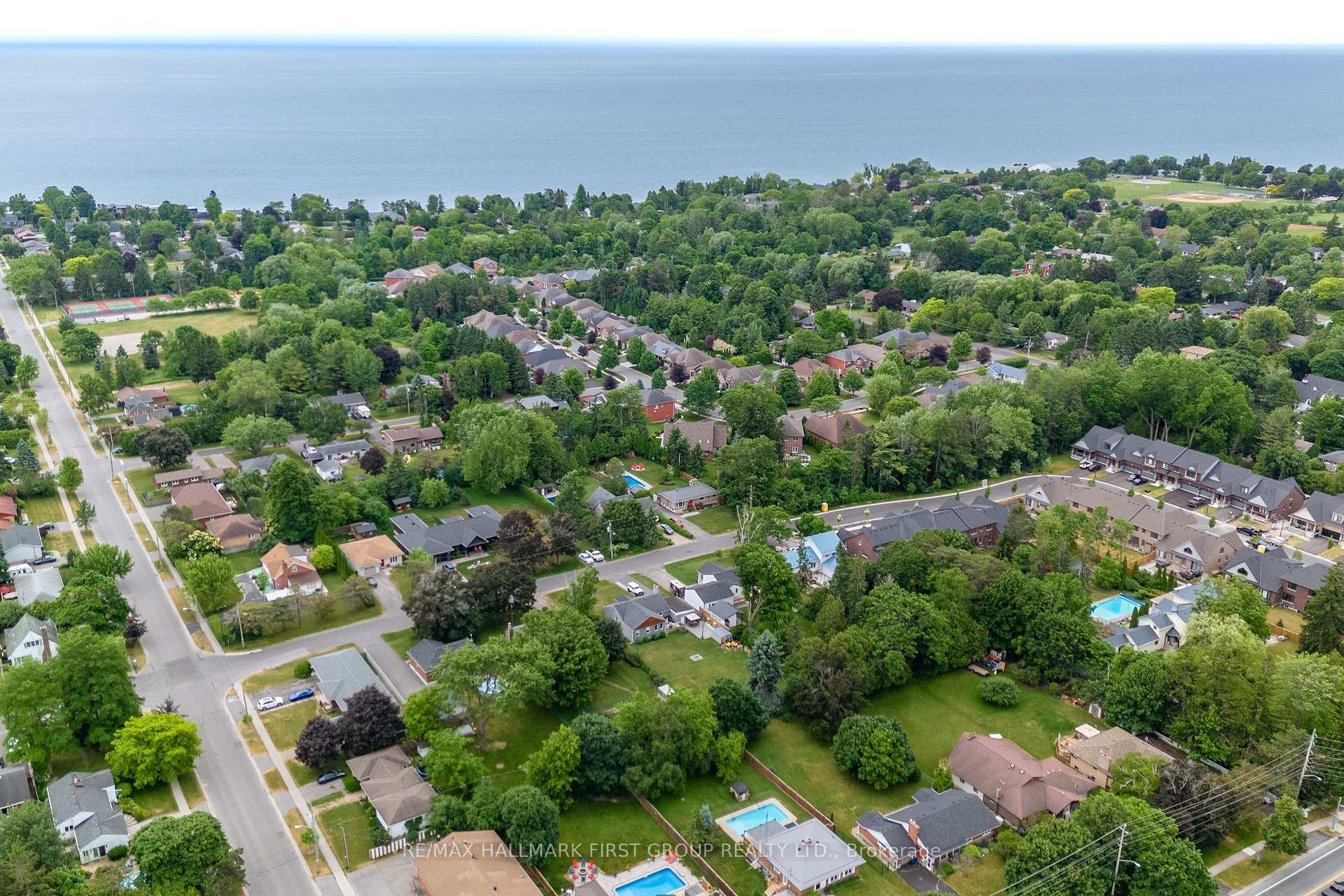 Photo 42 of 6 Orchard Avenue, Cobourg — HOMEH