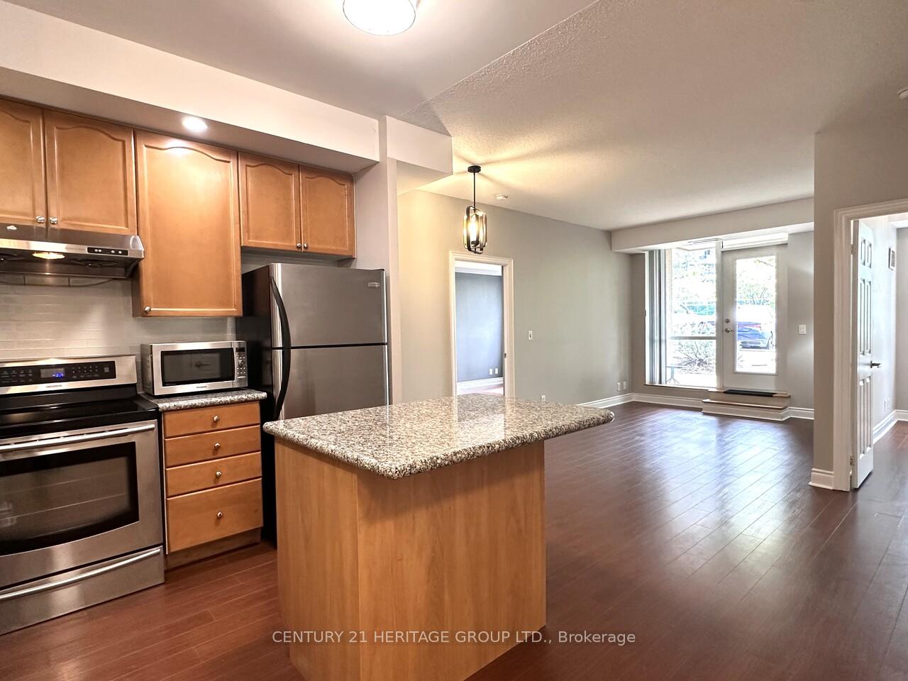 Photo 8 of Unit 132, 33 Cox Boulevard, Markham, Unionville — HOMEH