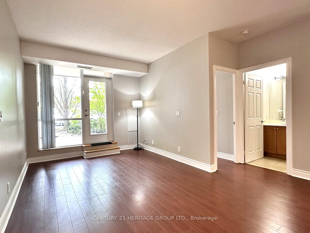 Photo 12 of Unit 132, 33 Cox Boulevard, Markham, Unionville — HOMEH