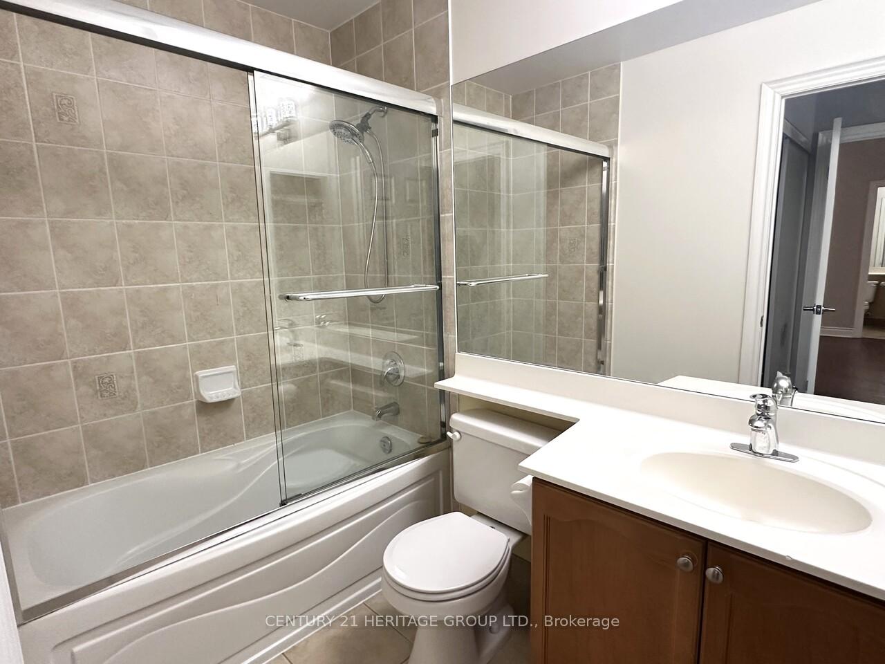Photo 19 of Unit 132, 33 Cox Boulevard, Markham, Unionville — HOMEH