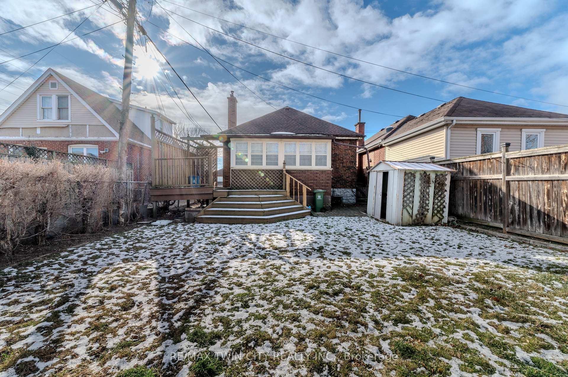 Photo 6 of 547 Roxborough Avenue, Hamilton, Homeside — HOMEH