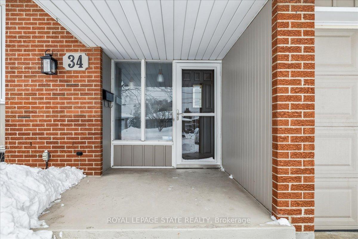 Photo 8 of 34 Grande Avenue, Hamilton, Stoney Creek — HOMEH