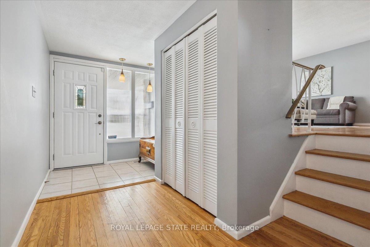 Photo 10 of 34 Grande Avenue, Hamilton, Stoney Creek — HOMEH