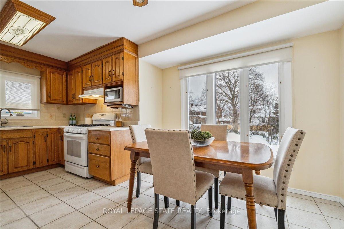 Photo 18 of 34 Grande Avenue, Hamilton, Stoney Creek — HOMEH