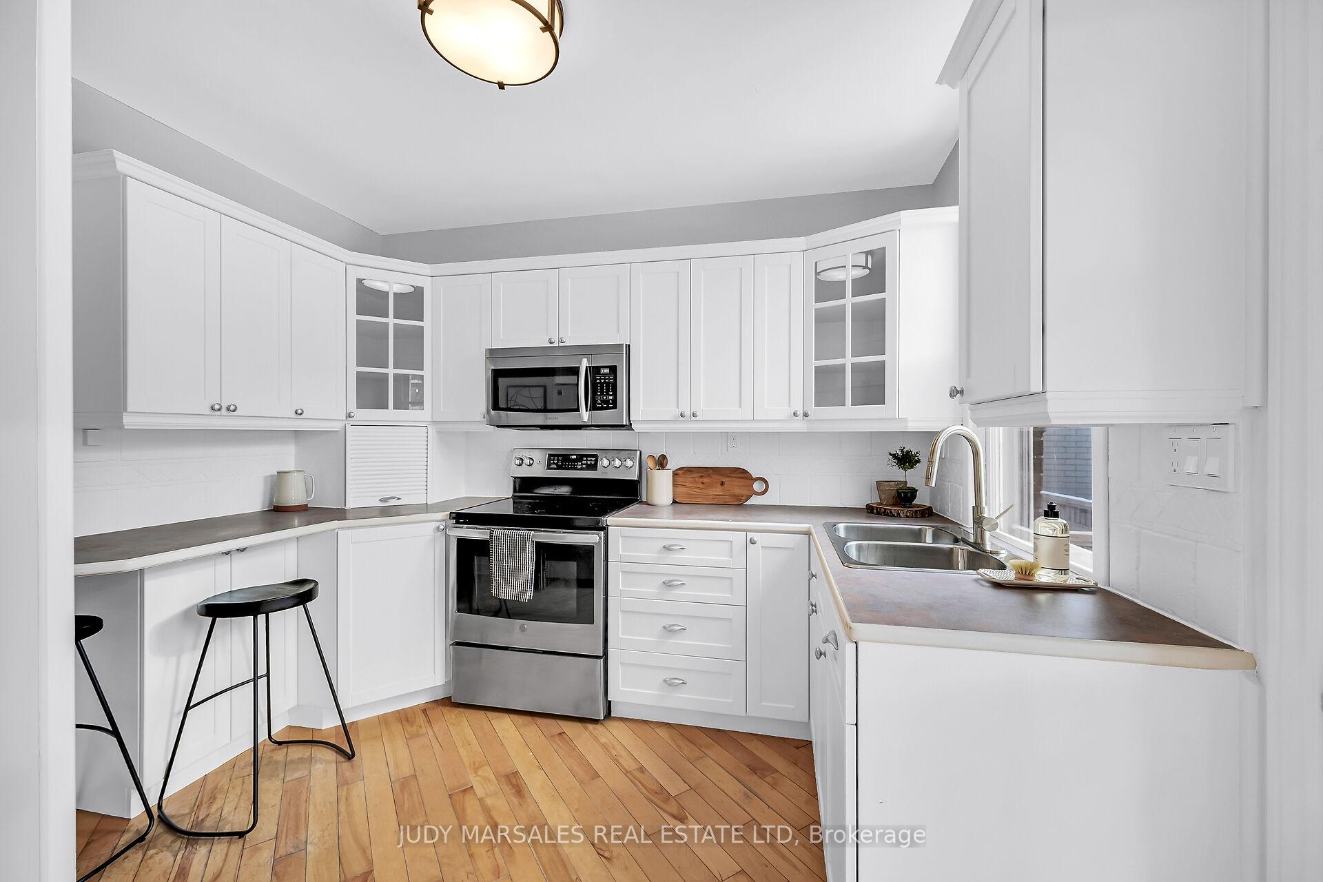 Photo 14 of 77 Arkell Street, Hamilton, Westdale — HOMEH