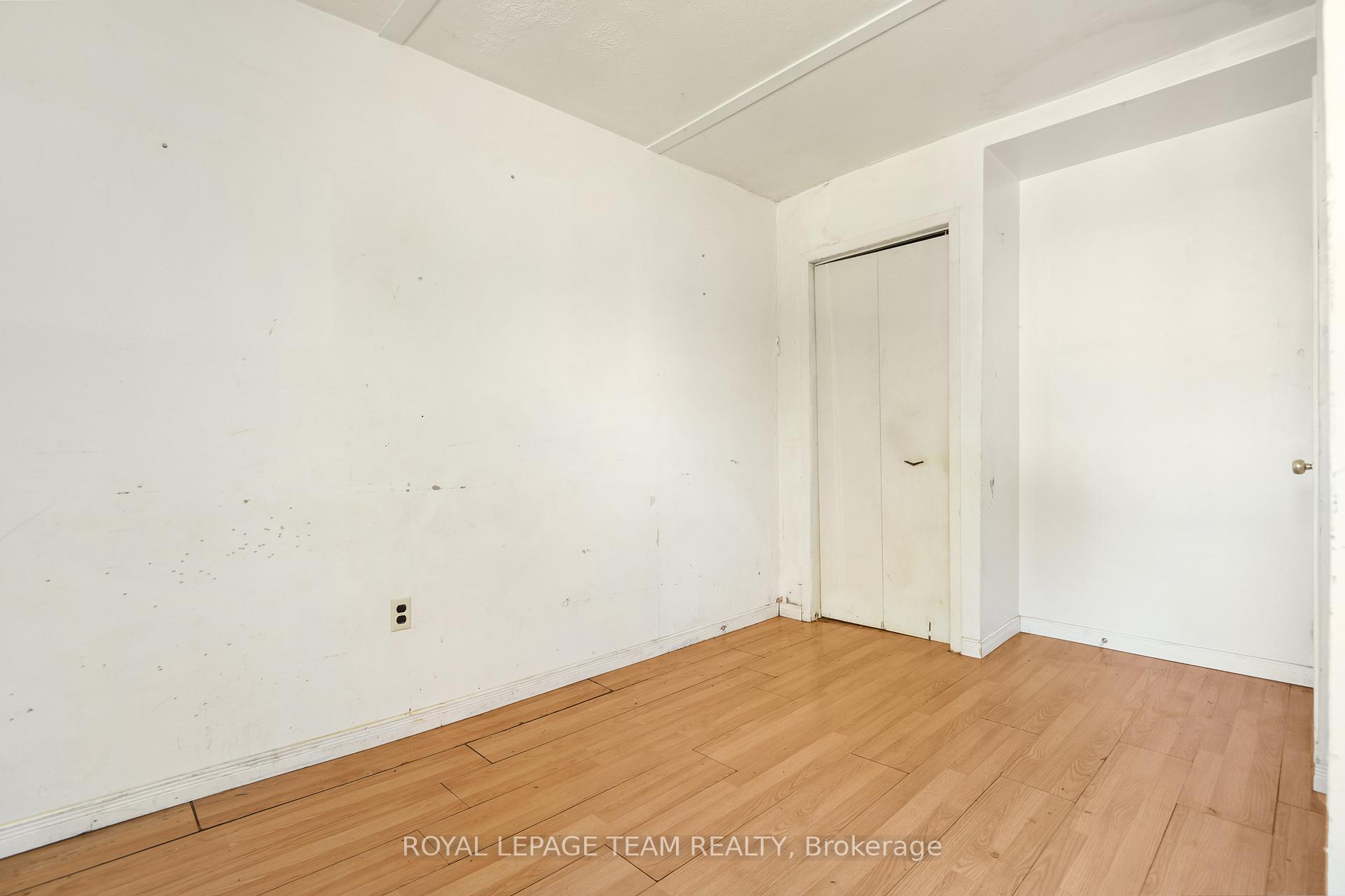 Photo 17 of 161 Rivington Street, Ottawa, Carp — HOMEH