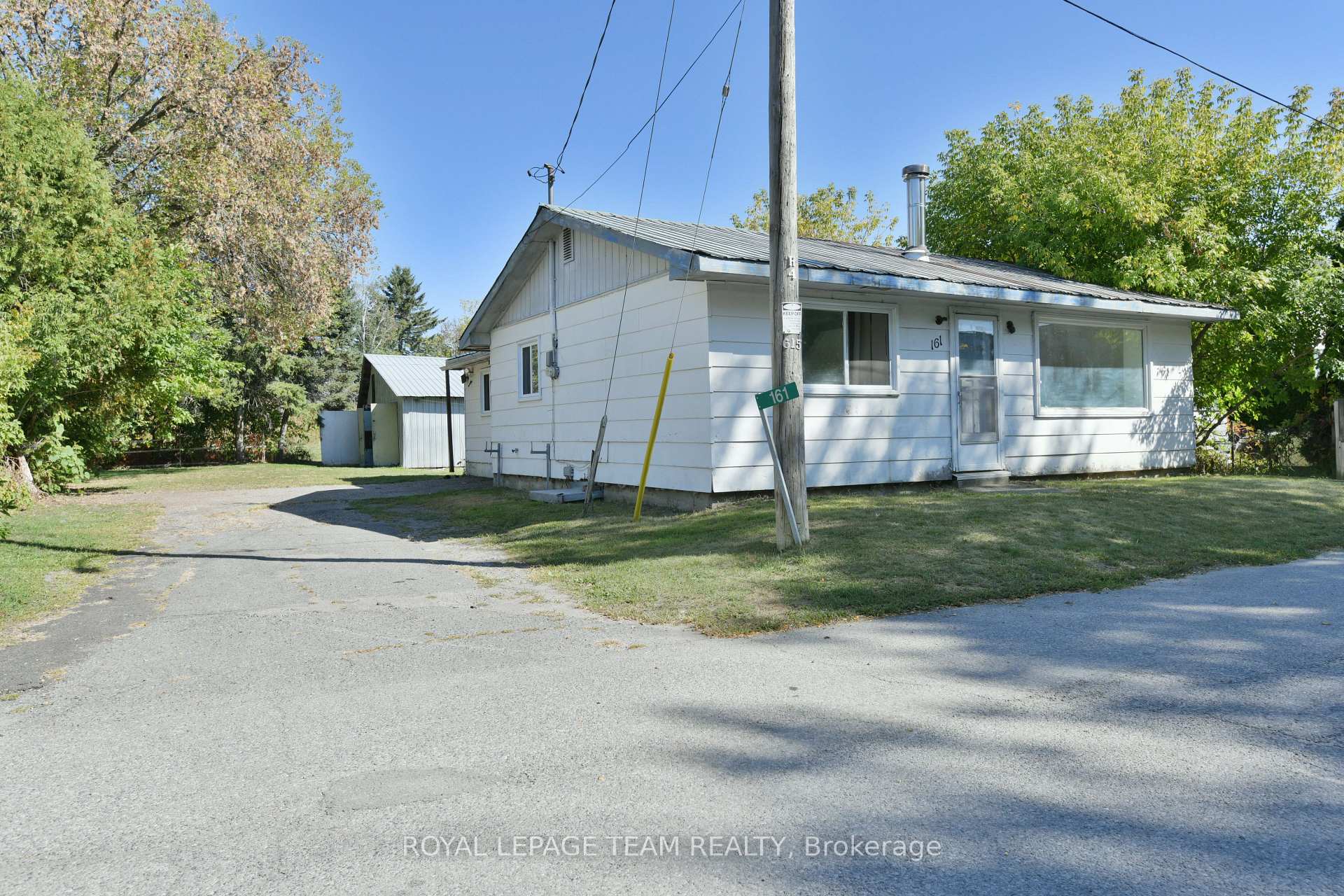 Photo 32 of 161 Rivington Street, Ottawa, Carp — HOMEH