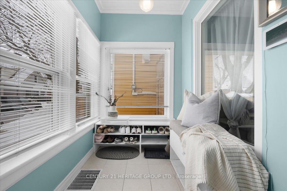 Photo 4 of 39 East 27th Street, Hamilton, Eastmount — HOMEH