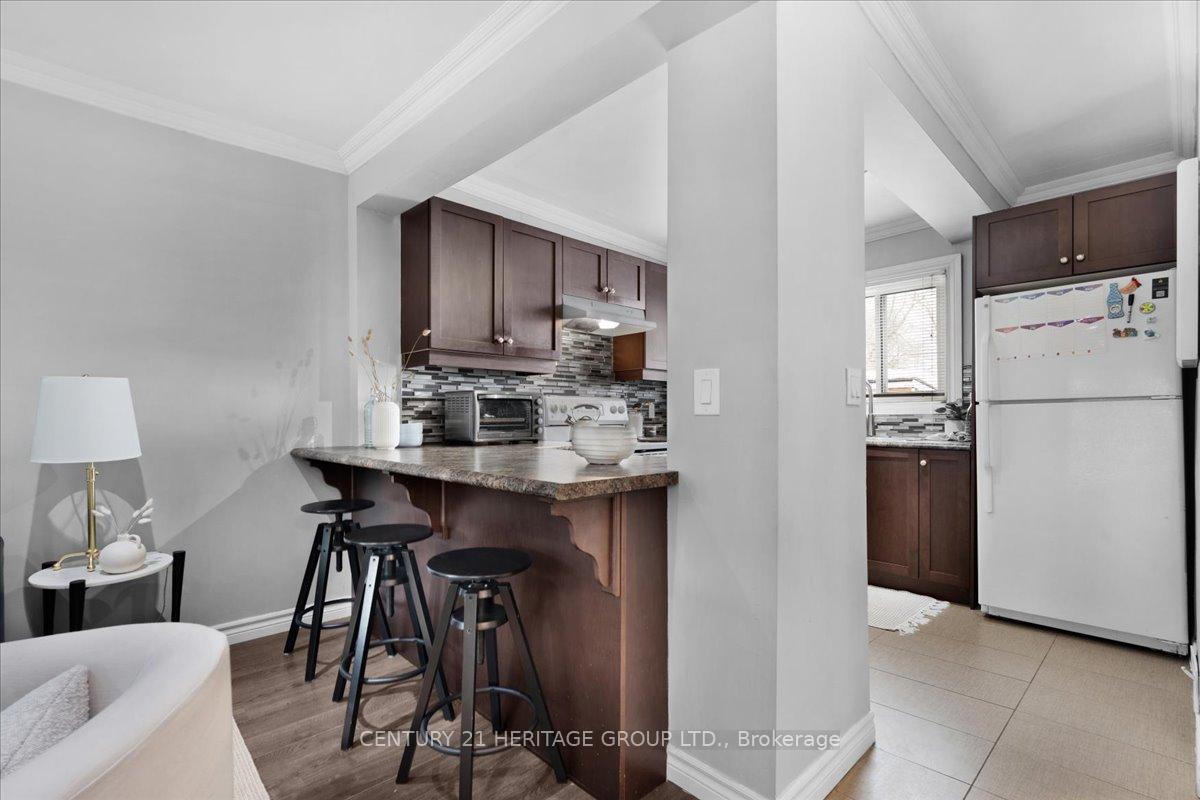 Photo 11 of 39 East 27th Street, Hamilton, Eastmount — HOMEH