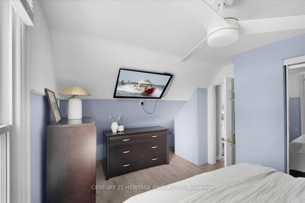 Photo 25 of 39 East 27th Street, Hamilton, Eastmount — HOMEH