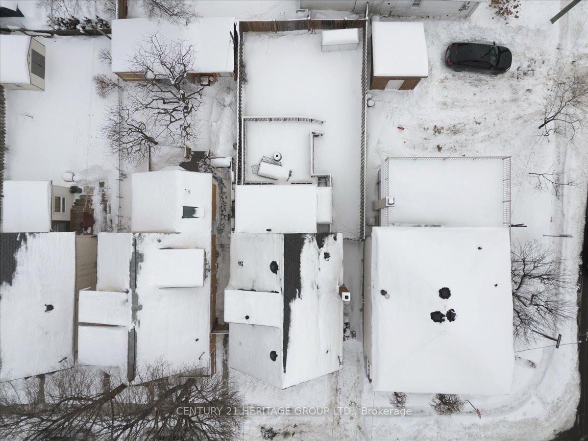 Photo 33 of 39 East 27th Street, Hamilton, Eastmount — HOMEH