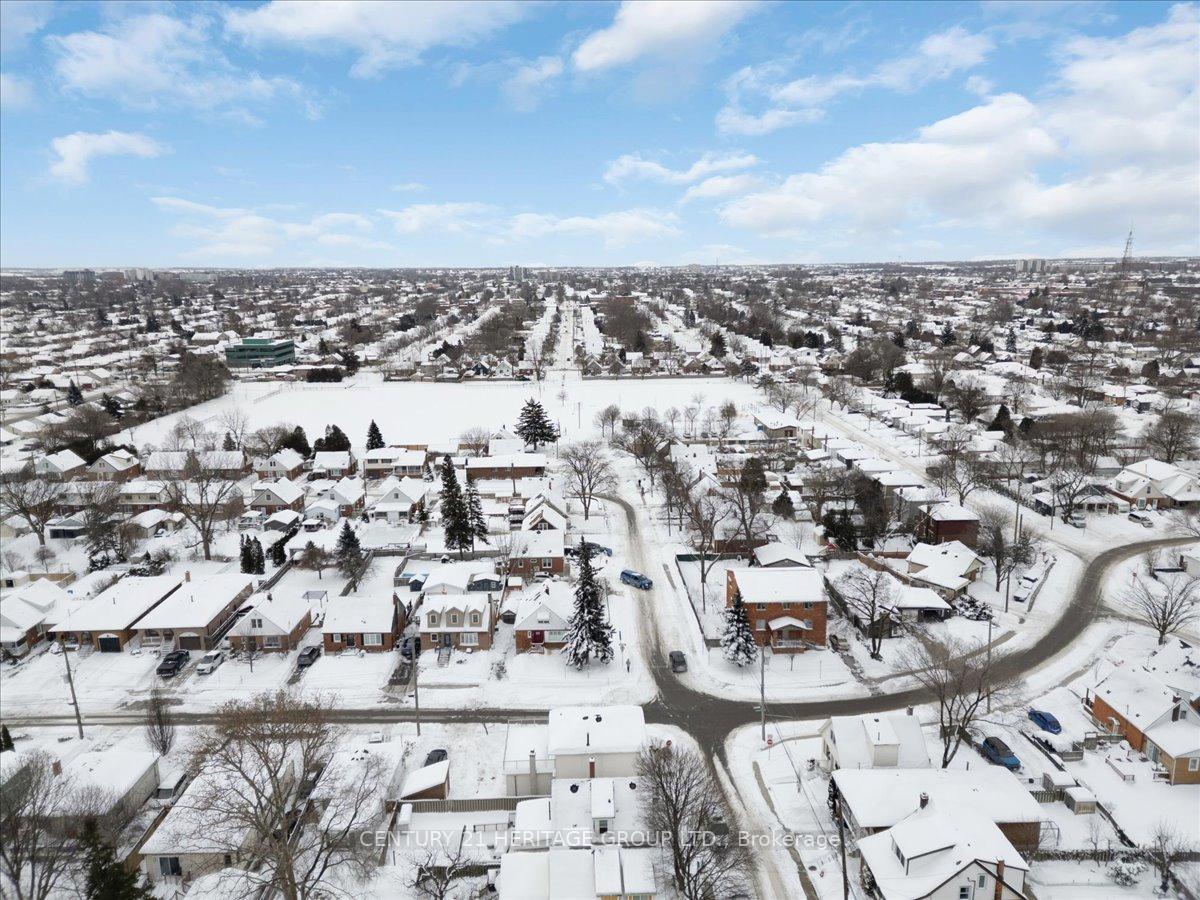 Photo 37 of 39 East 27th Street, Hamilton, Eastmount — HOMEH