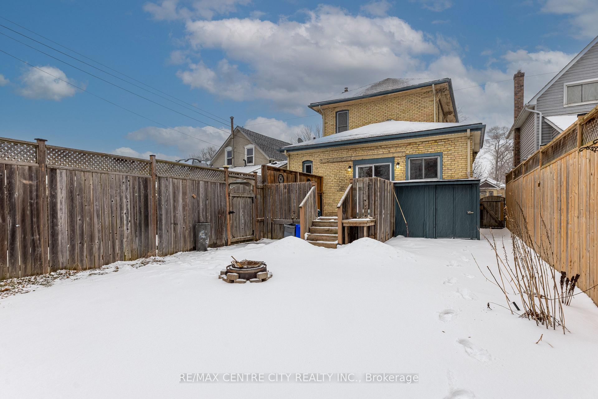 Photo 22 of 82 Manitoba Street, St. Thomas — HOMEH