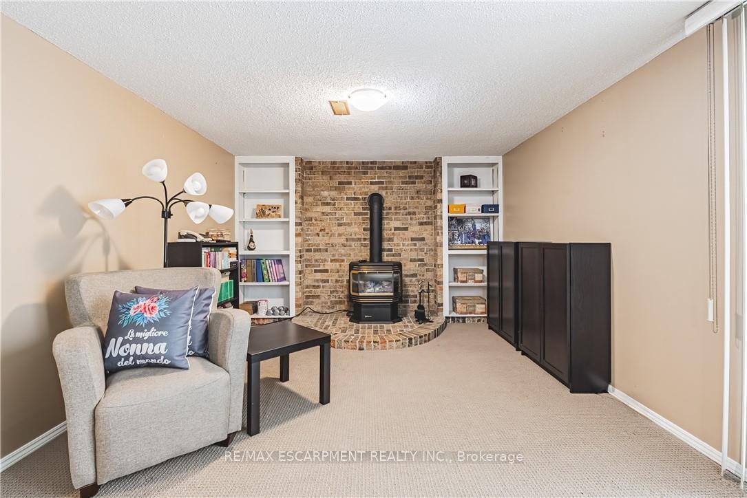 Photo 28 of 153 Ravenbury Drive, Hamilton, Randall — HOMEH