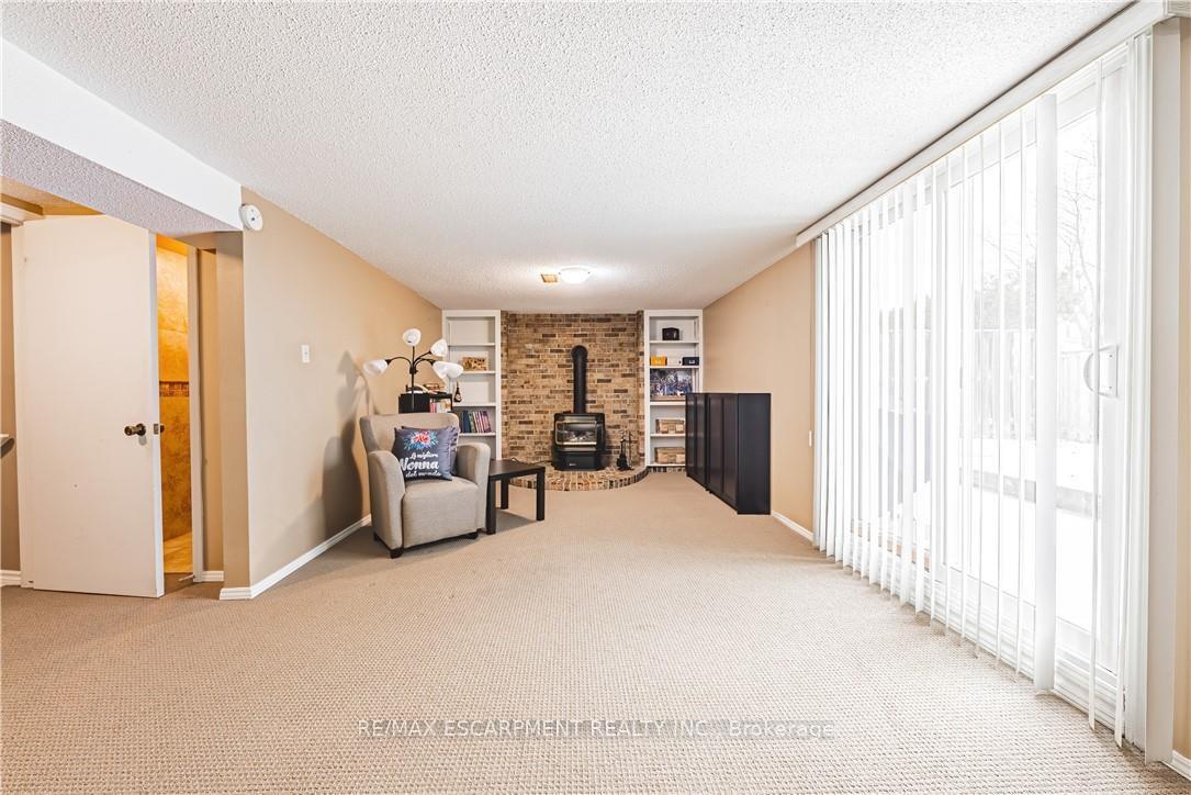 Photo 29 of 153 Ravenbury Drive, Hamilton, Randall — HOMEH