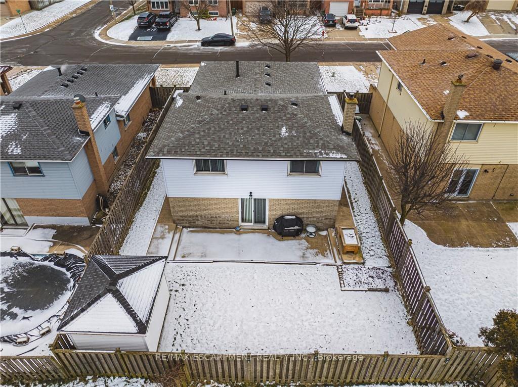 Photo 37 of 153 Ravenbury Drive, Hamilton, Randall — HOMEH