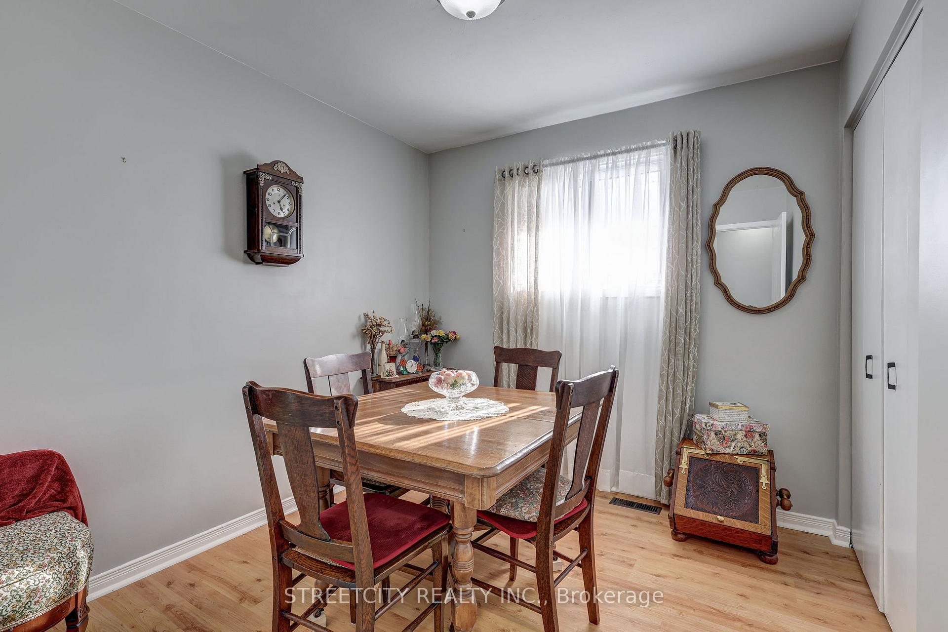 Photo 23 of 123 Lawrence Avenue, St. Thomas — HOMEH