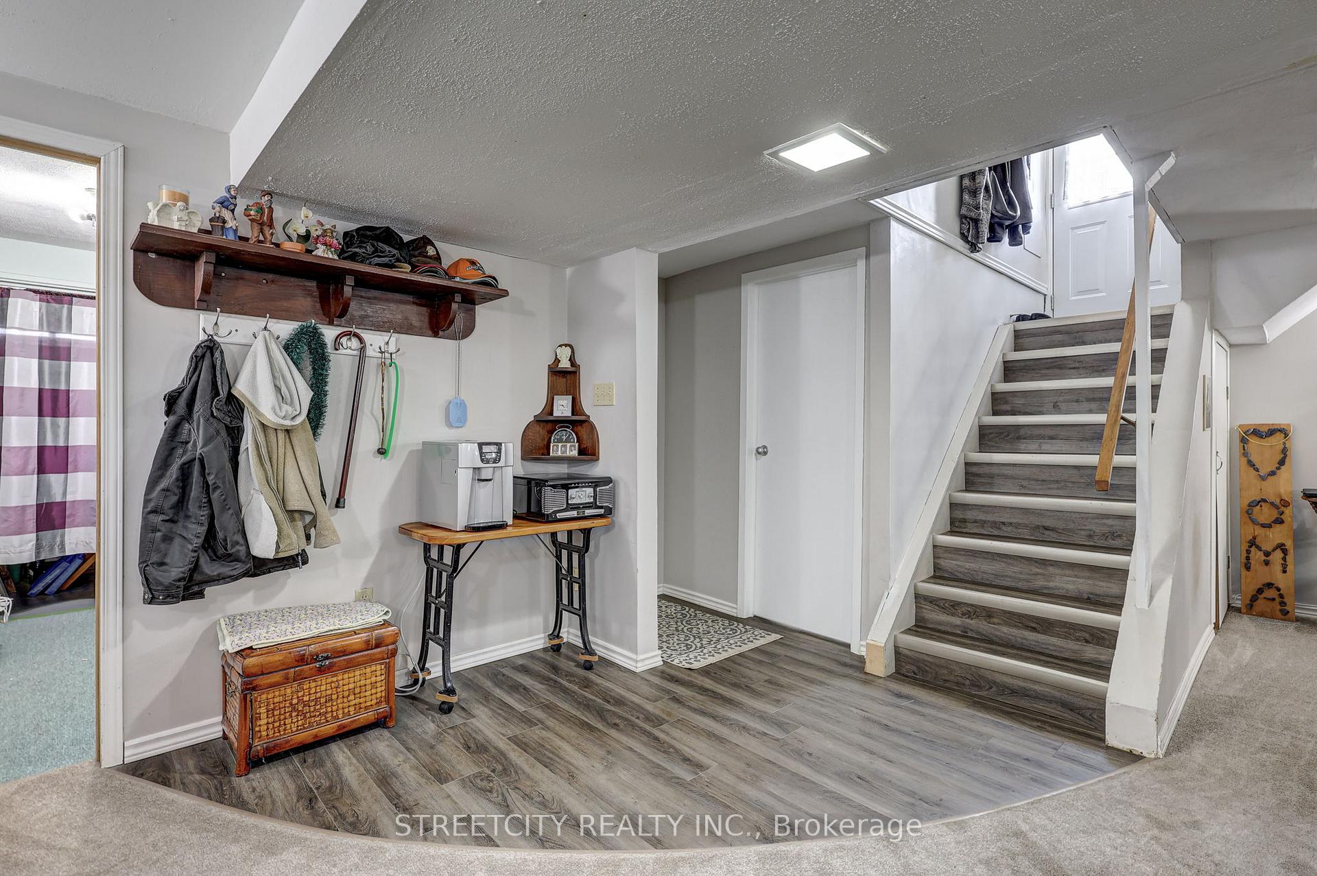 Photo 25 of 123 Lawrence Avenue, St. Thomas — HOMEH