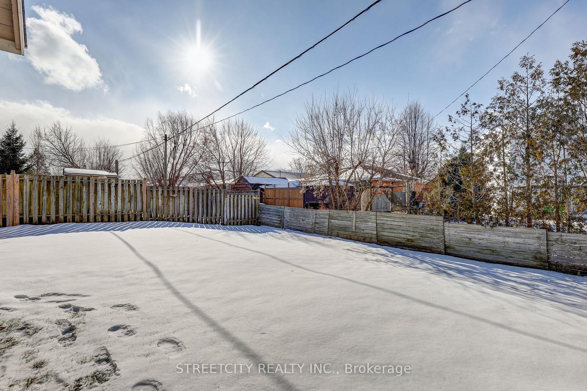 Photo 36 of 123 Lawrence Avenue, St. Thomas — HOMEH