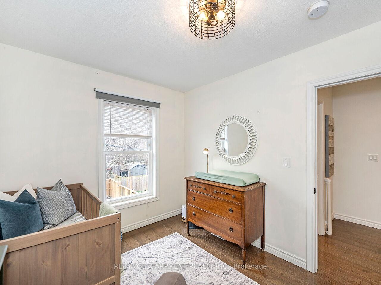 Photo 26 of 218 Cumberland Avenue, Hamilton, St. Clair — HOMEH