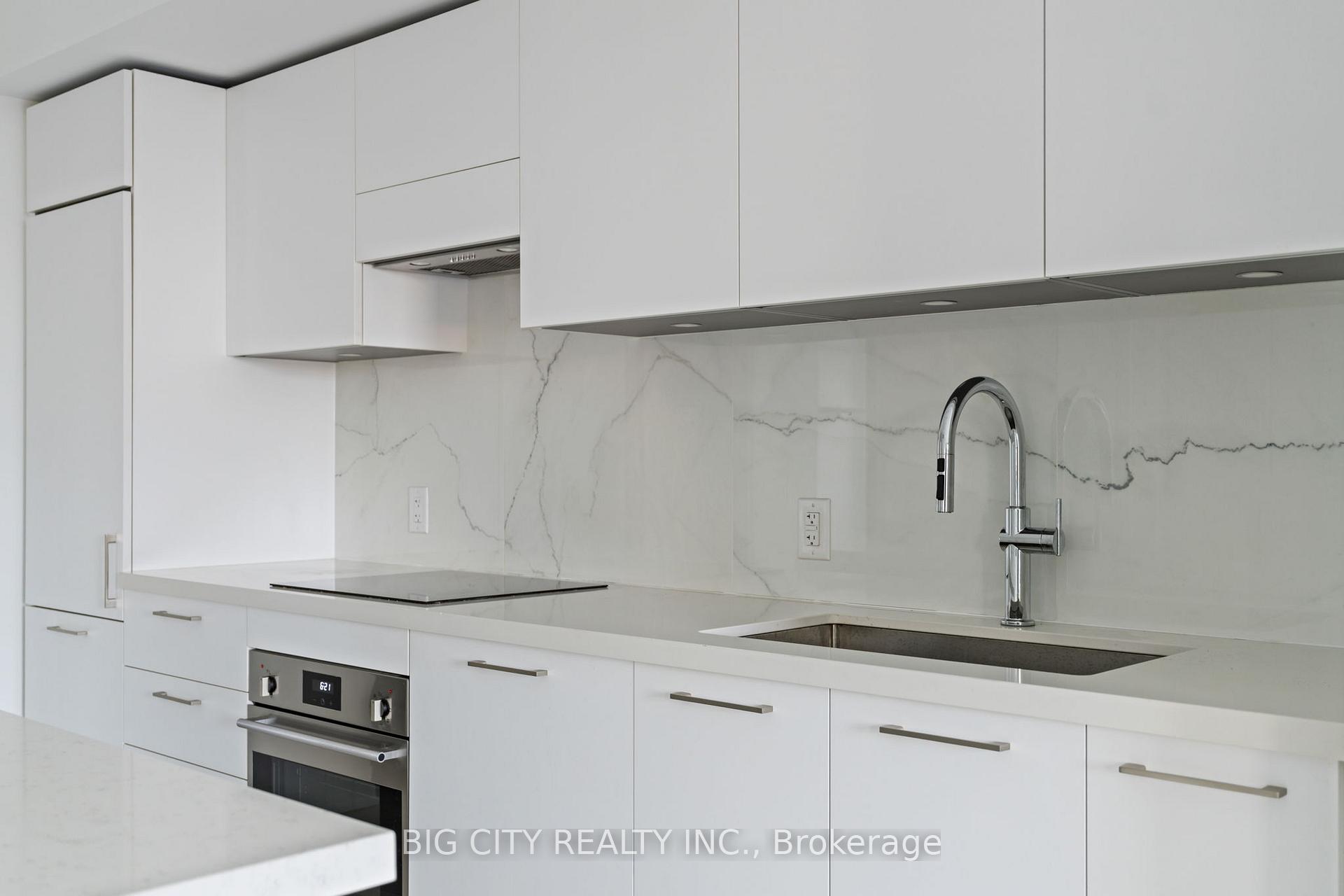 Photo 6 of Unit 605, 33 Frederick Todd Way, Toronto, Thorncliffe Park — HOMEH
