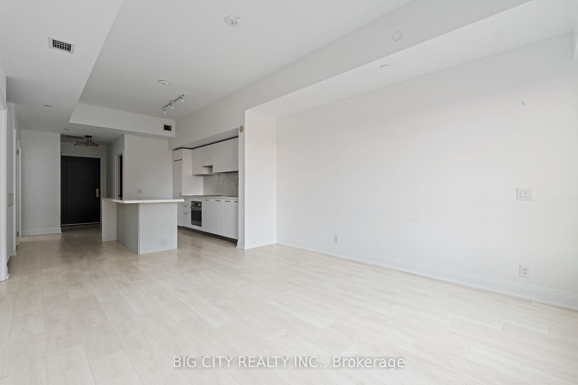 Photo 14 of Unit 605, 33 Frederick Todd Way, Toronto, Thorncliffe Park — HOMEH