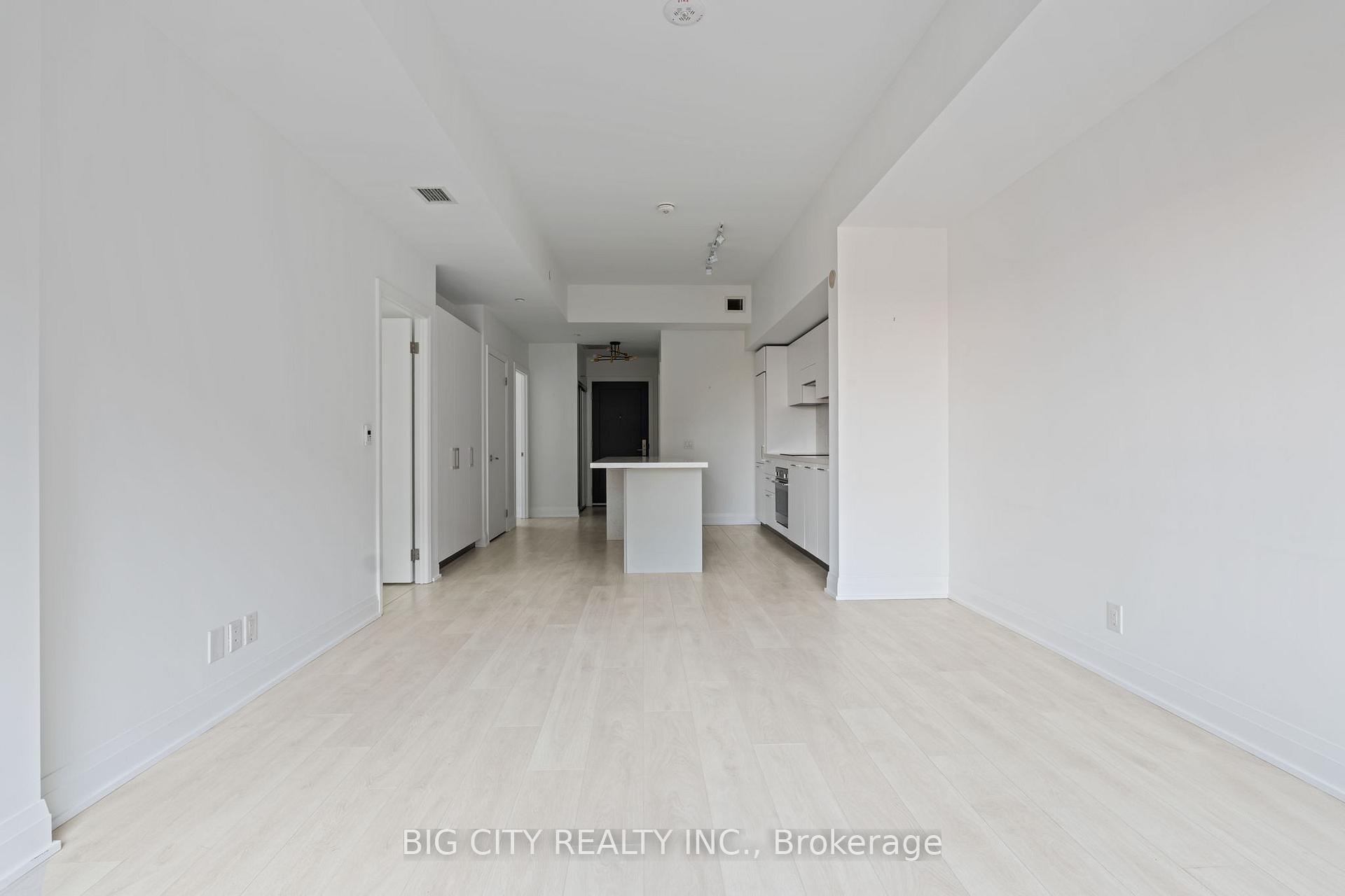 Photo 15 of Unit 605, 33 Frederick Todd Way, Toronto, Thorncliffe Park — HOMEH