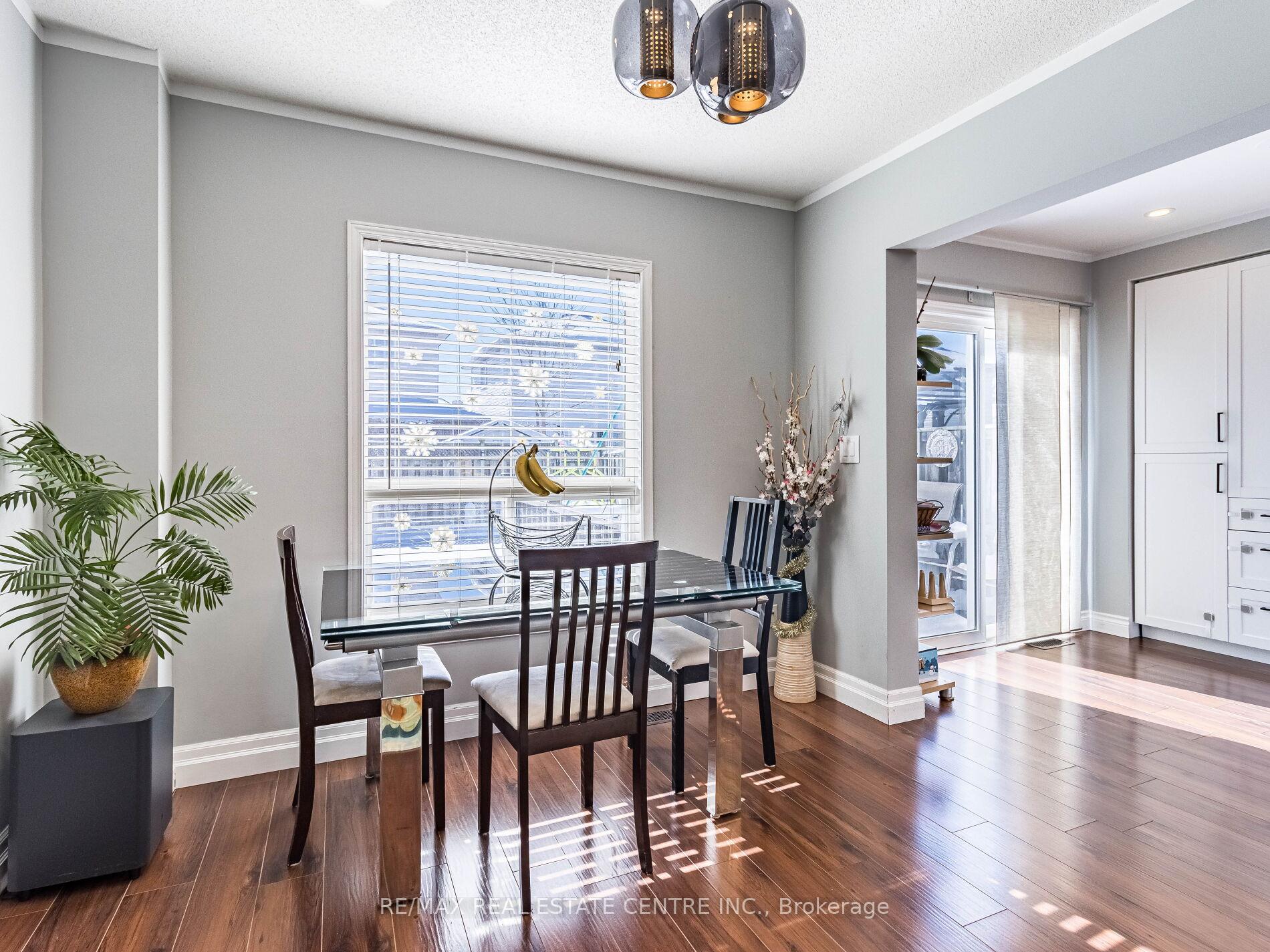Photo 15 of 54 Hillcroft Drive, Hamilton, Stoney Creek — HOMEH