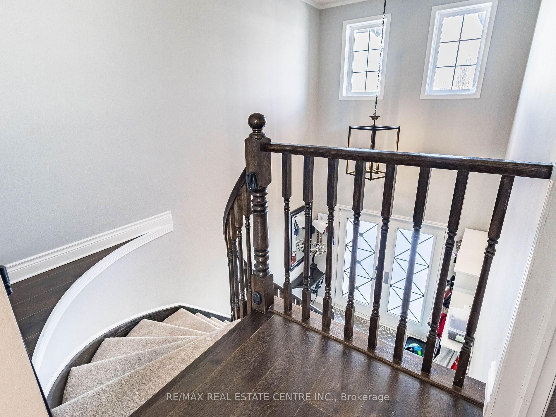 Photo 19 of 54 Hillcroft Drive, Hamilton, Stoney Creek — HOMEH