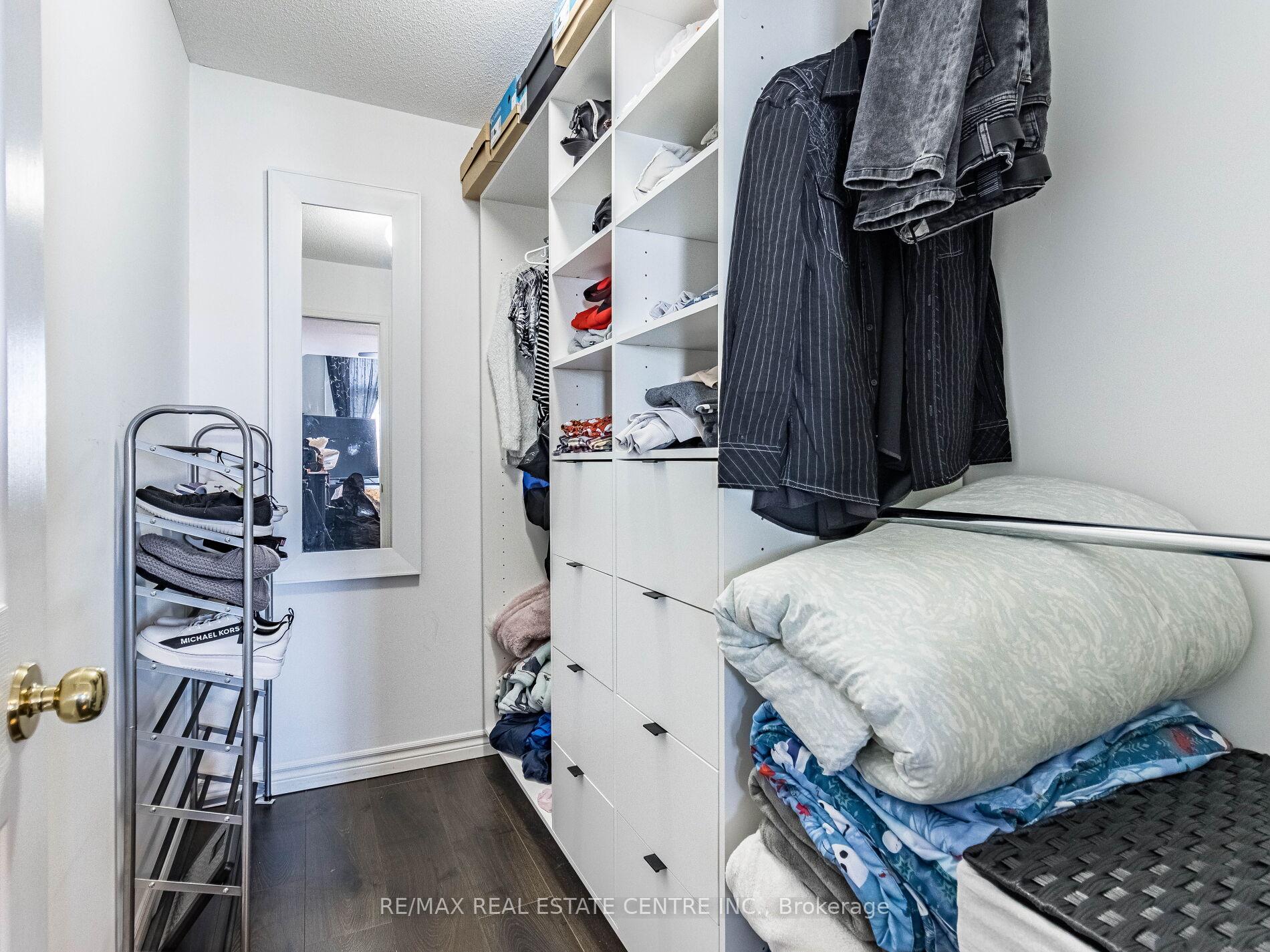 Photo 23 of 54 Hillcroft Drive, Hamilton, Stoney Creek — HOMEH
