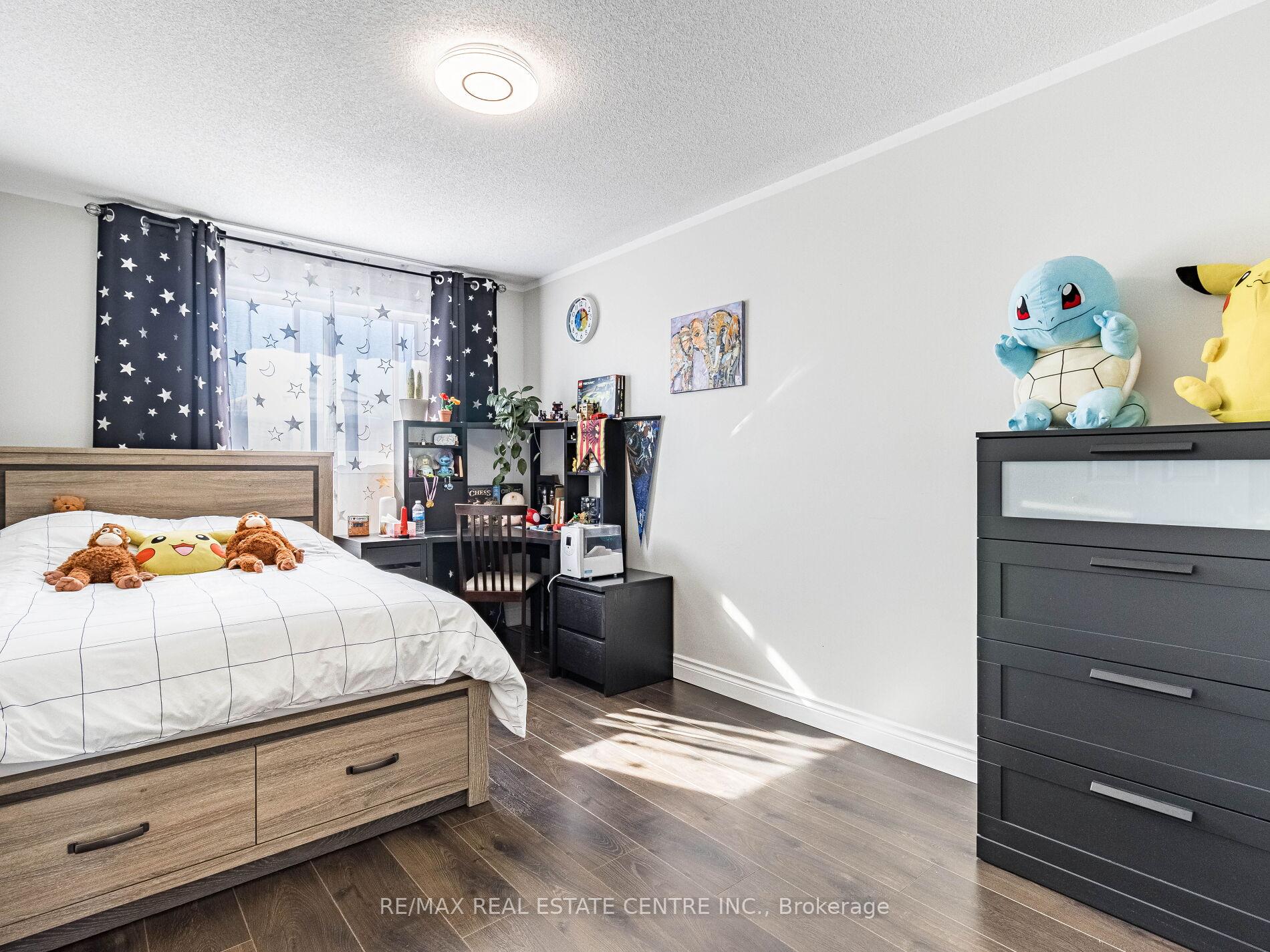 Photo 26 of 54 Hillcroft Drive, Hamilton, Stoney Creek — HOMEH