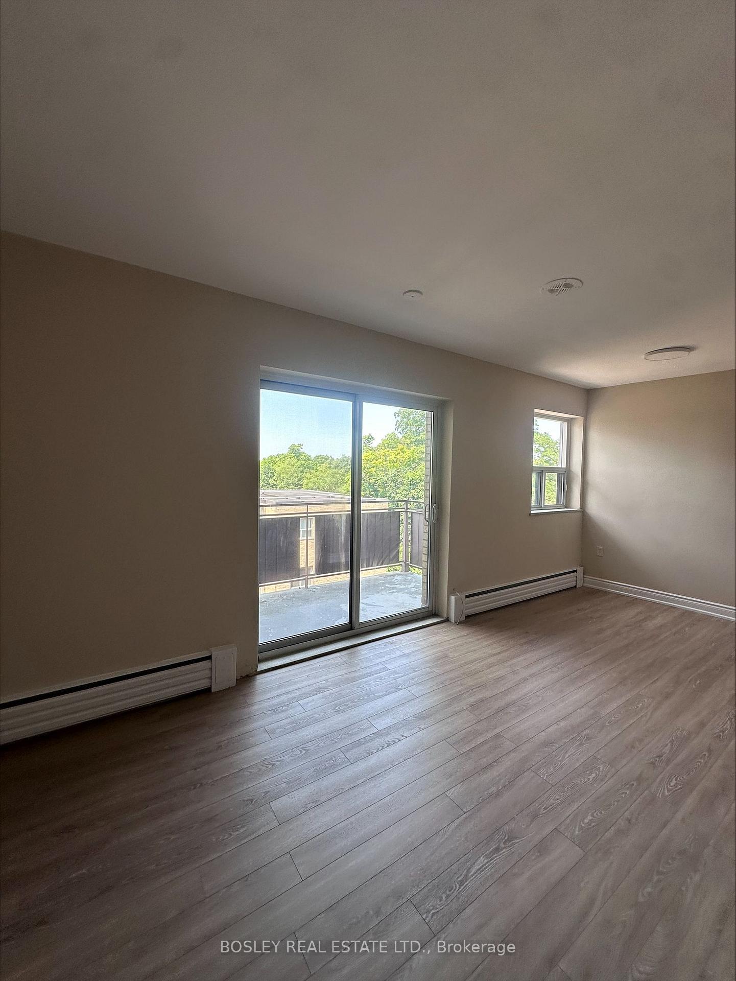 Photo 7 of Unit 605, 972 Eglinton Avenue E, Toronto, Leaside — HOMEH