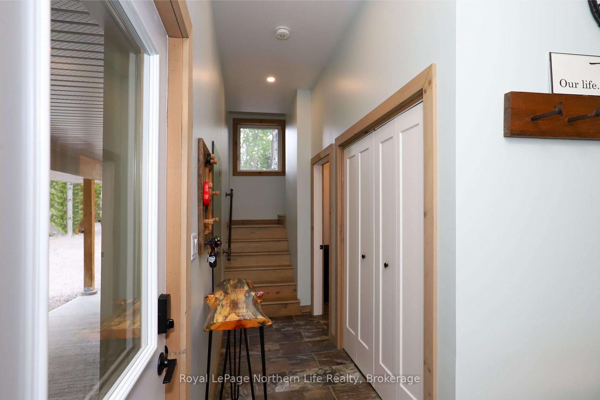 Photo 14 of 56 White Bear Court, Temagami — HOMEH
