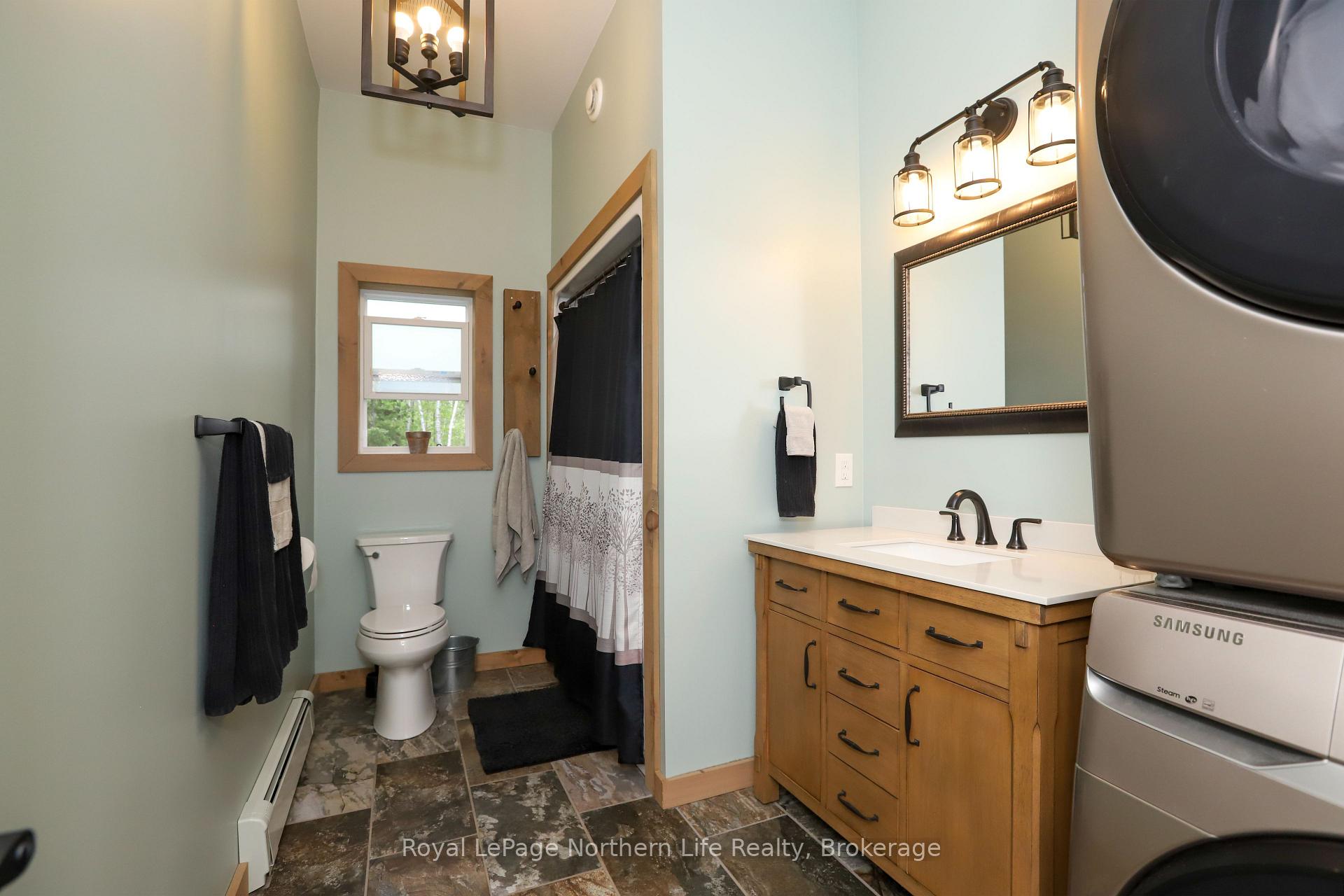 Photo 15 of 56 White Bear Court, Temagami — HOMEH