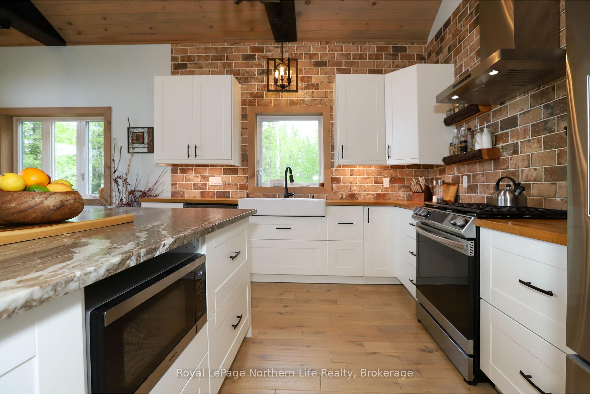 Photo 24 of 56 White Bear Court, Temagami — HOMEH
