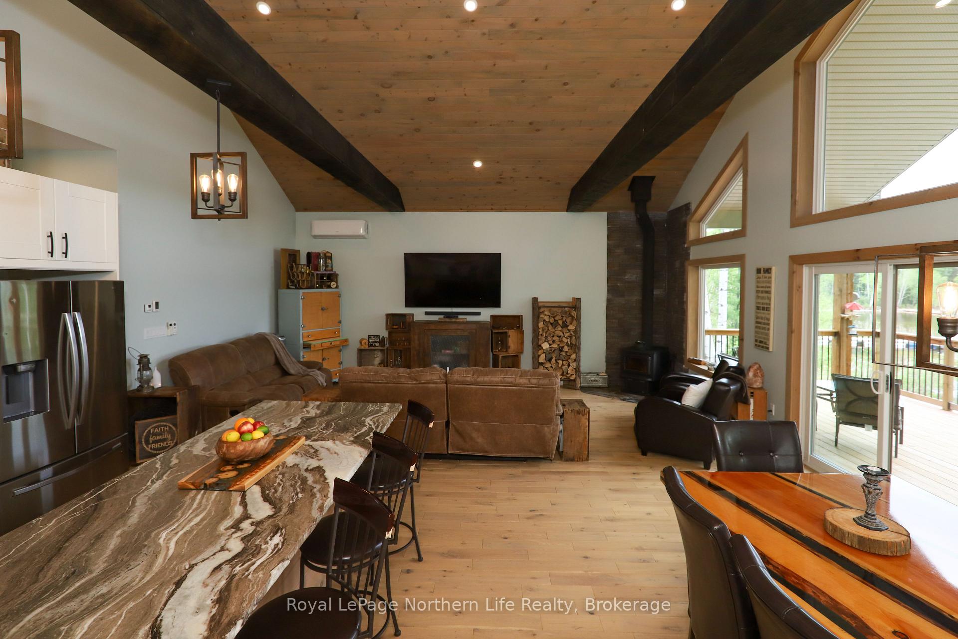 Photo 26 of 56 White Bear Court, Temagami — HOMEH