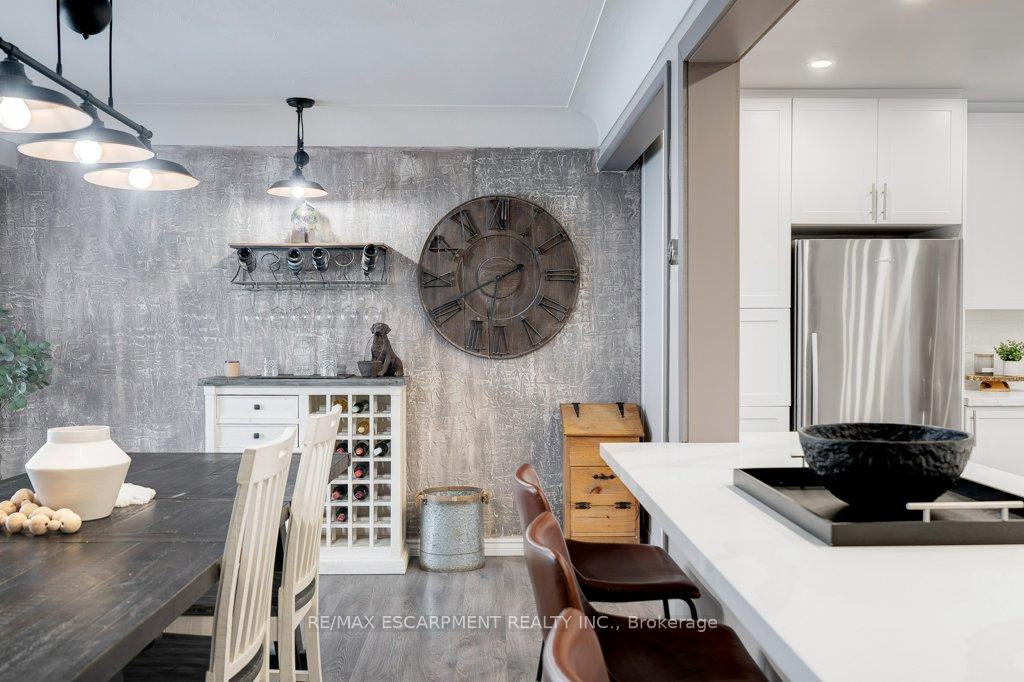 Photo 14 of 156 Columbia Drive, Hamilton, Buchanan — HOMEH