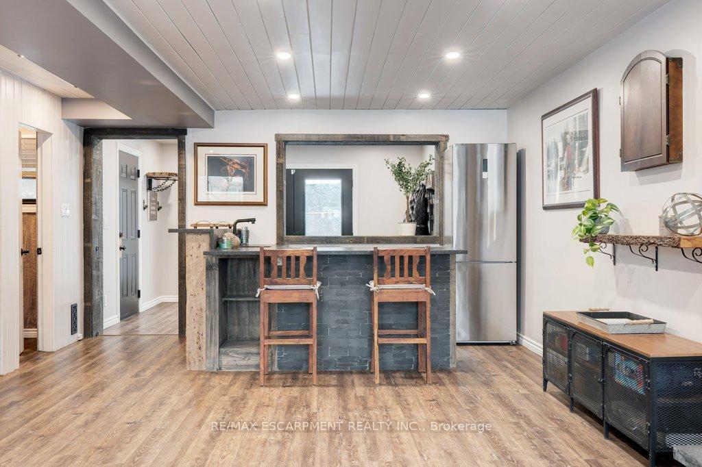 Photo 25 of 156 Columbia Drive, Hamilton, Buchanan — HOMEH