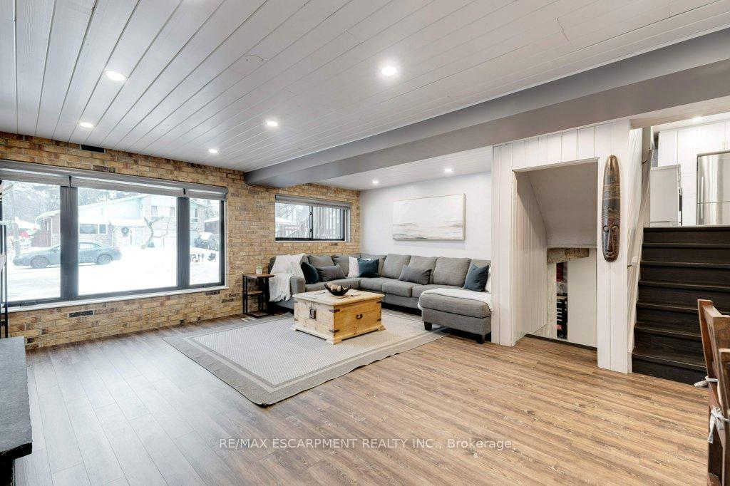 Photo 30 of 156 Columbia Drive, Hamilton, Buchanan — HOMEH