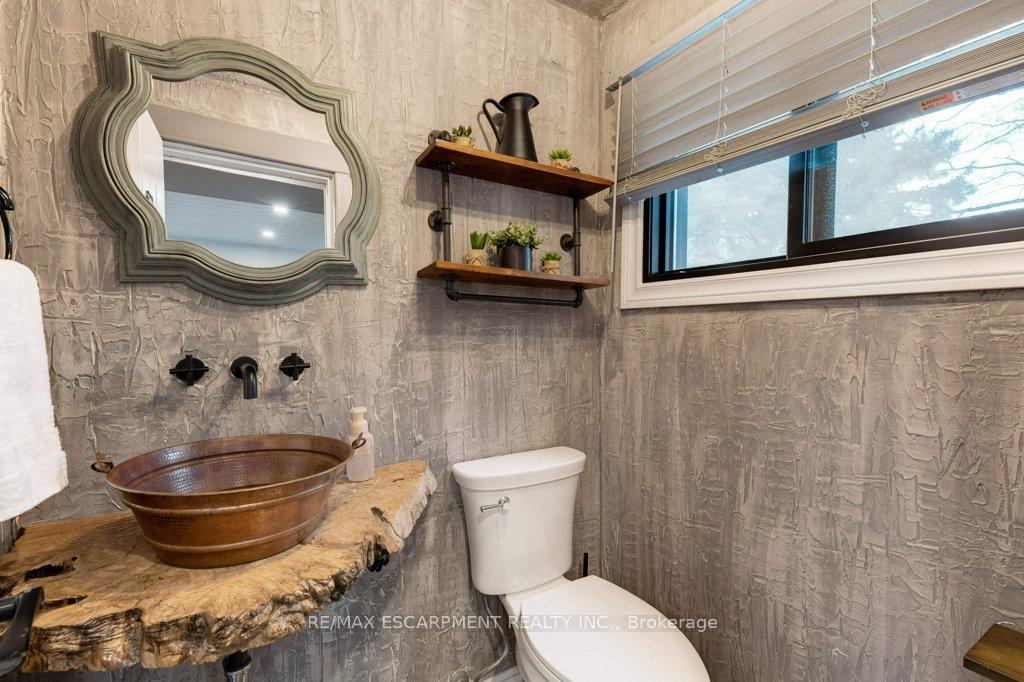 Photo 31 of 156 Columbia Drive, Hamilton, Buchanan — HOMEH