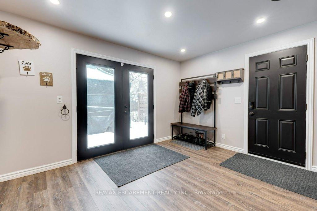 Photo 32 of 156 Columbia Drive, Hamilton, Buchanan — HOMEH