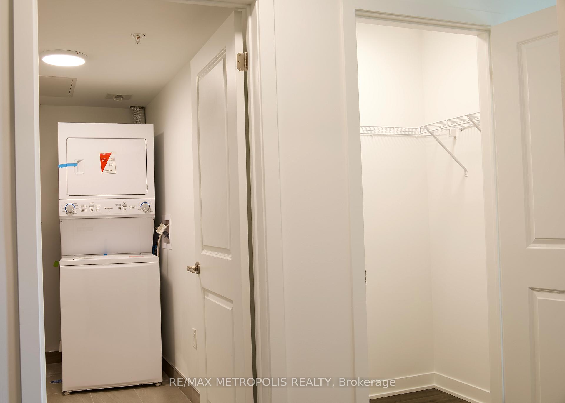 Photo 18 of Unit 309, 385 Arctic Red Drive, Oshawa, Windfields — HOMEH