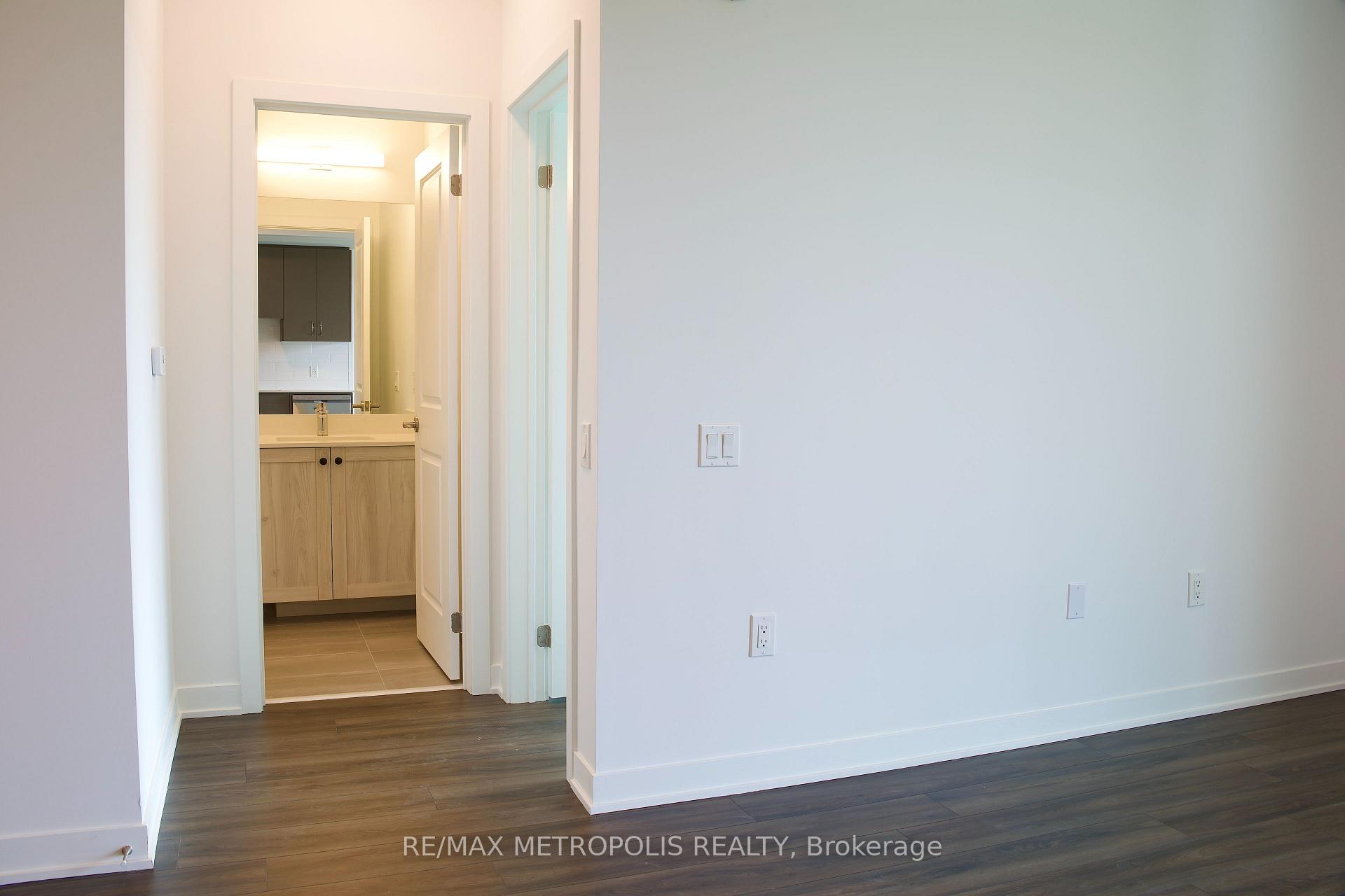 Photo 19 of Unit 309, 385 Arctic Red Drive, Oshawa, Windfields — HOMEH
