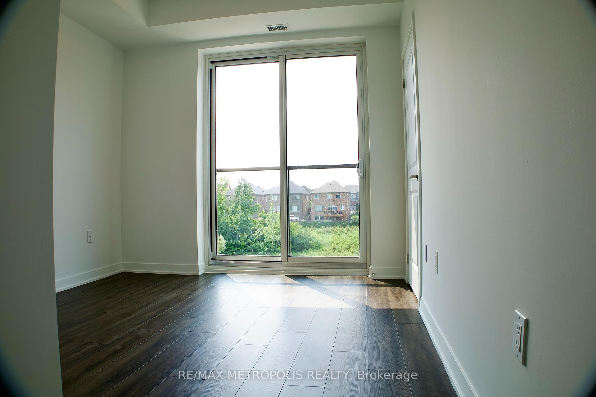 Photo 21 of Unit 309, 385 Arctic Red Drive, Oshawa, Windfields — HOMEH